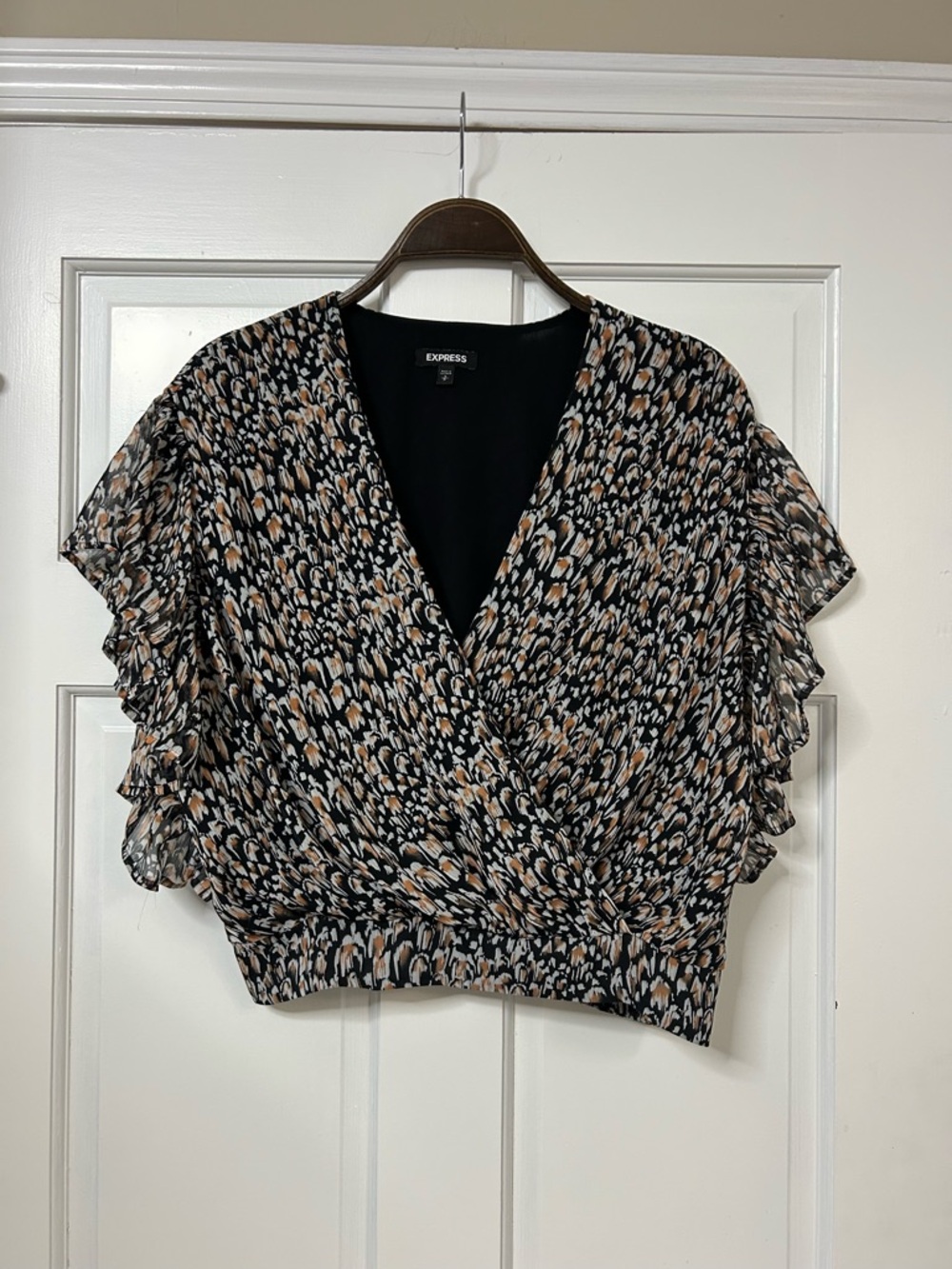 Express Women's Black and Tan Printed Blouse
